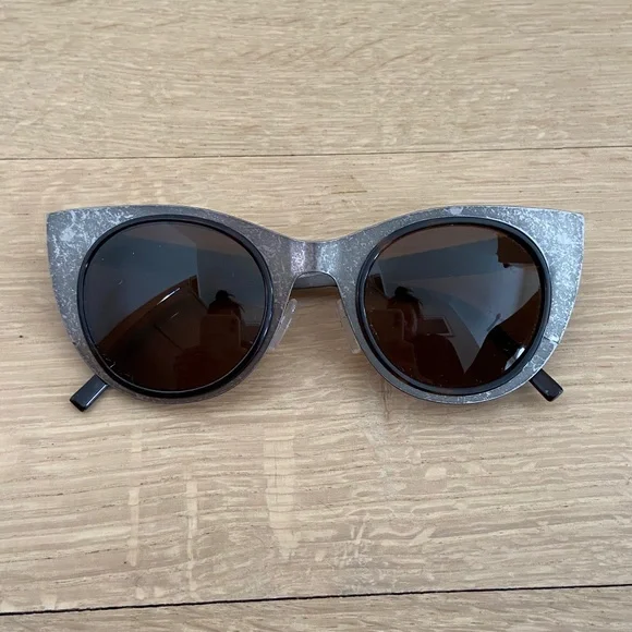 Kyme | Accessories | Kyme Angel Light Sunglasses | Poshmark display picture 3